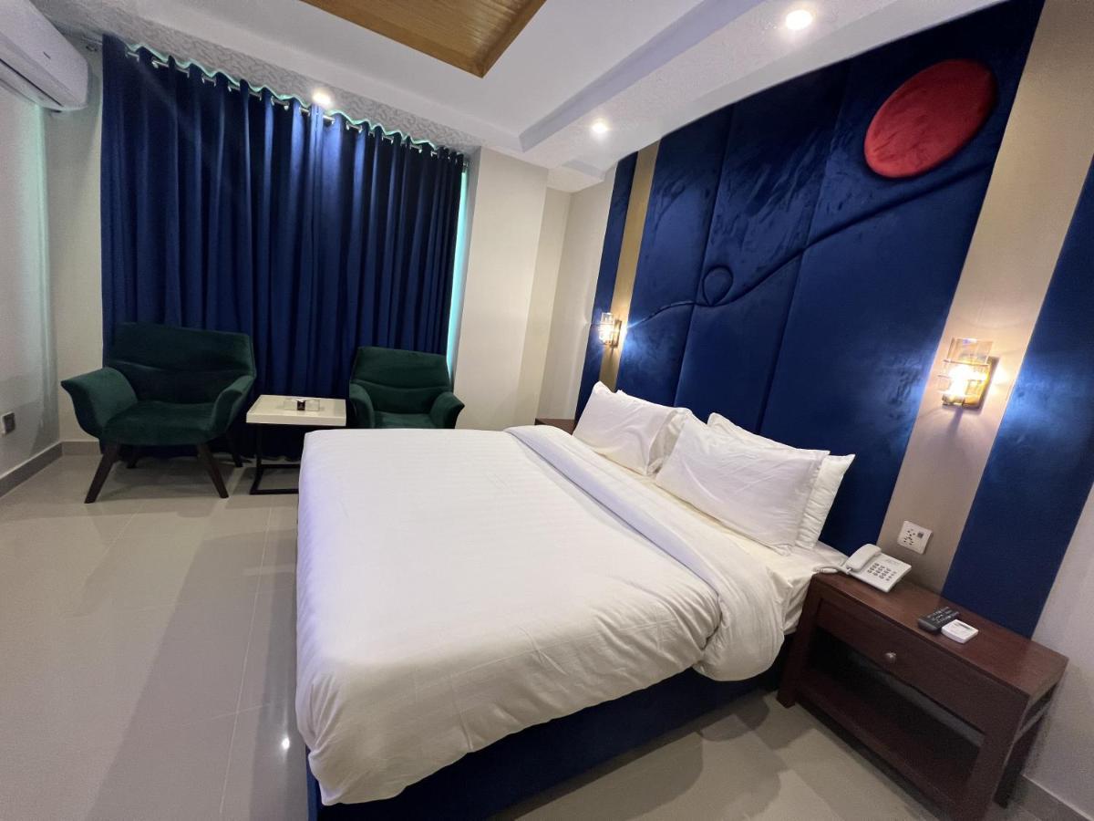 Shelton Suites Bhurban Extérieur photo