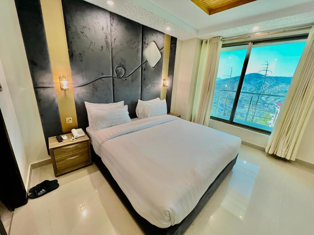 Shelton Suites Bhurban Extérieur photo