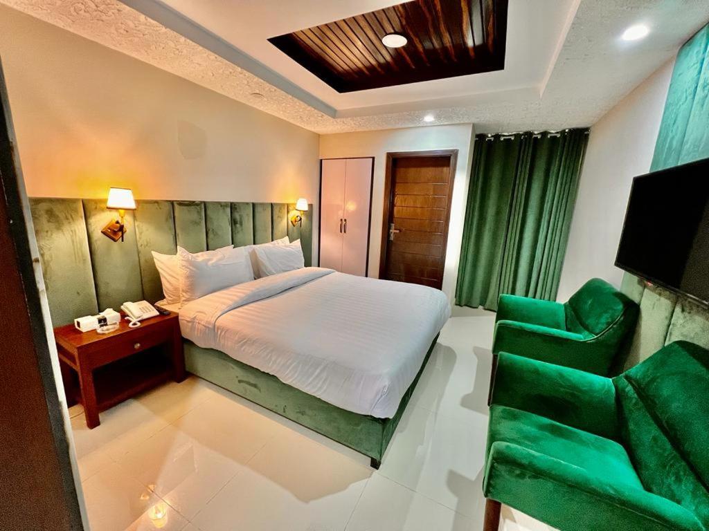 Shelton Suites Bhurban Extérieur photo