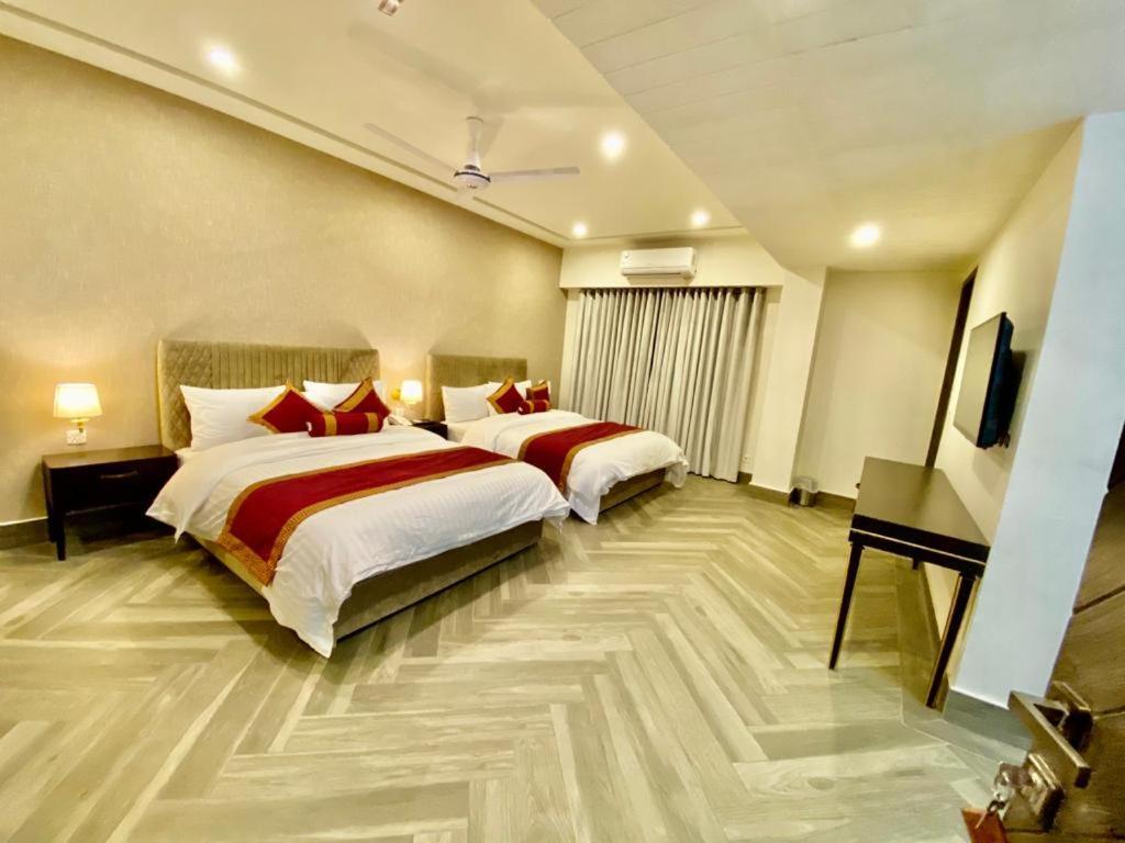 Shelton Suites Bhurban Extérieur photo