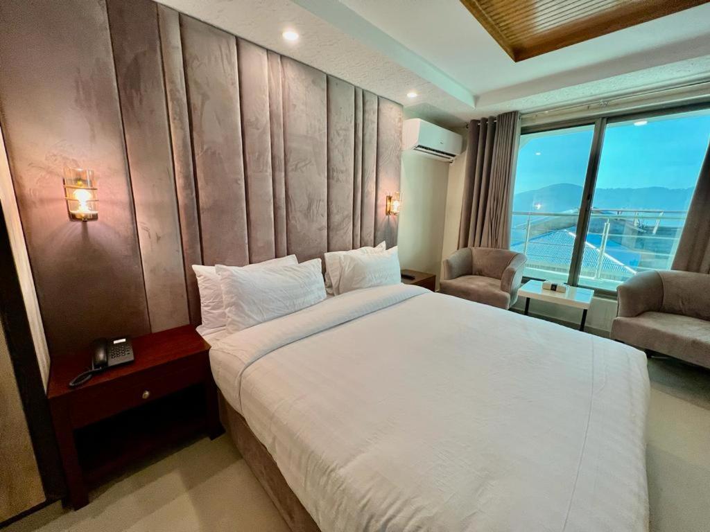 Shelton Suites Bhurban Extérieur photo
